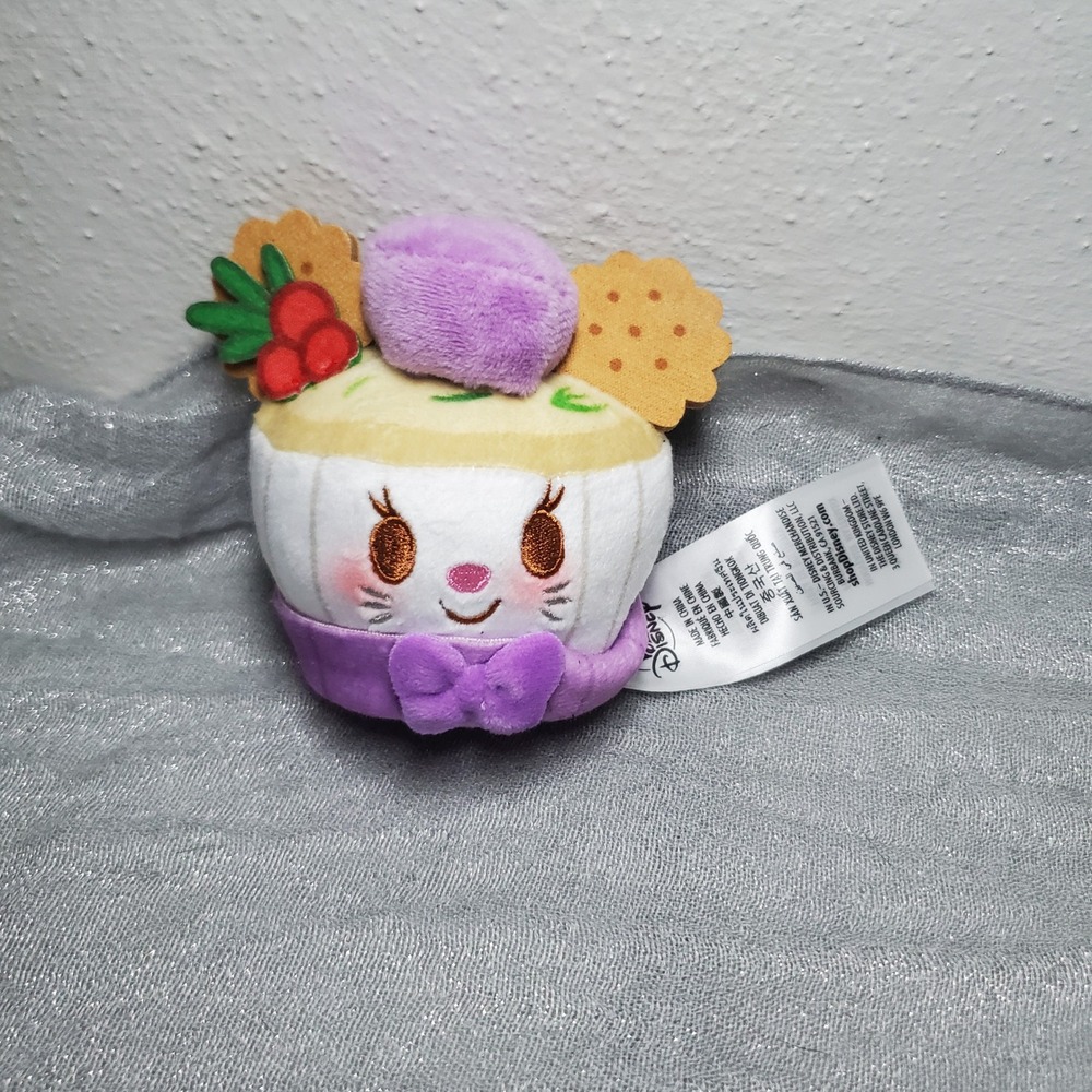 Disney‎ Munchlings Festive Fare Miss Bianca Baked Camembert Scented Plush Toy
